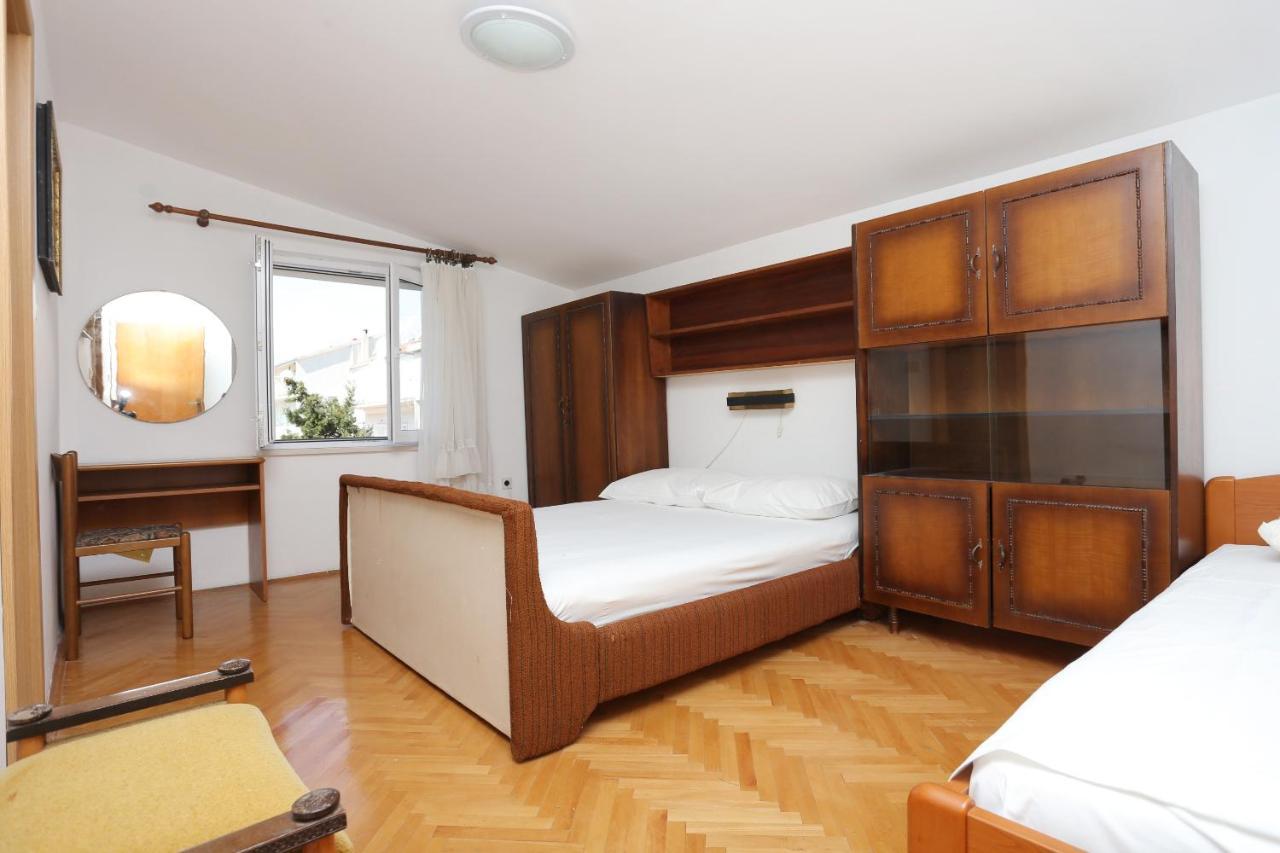 With A Parking Space - 9506 * Makarska